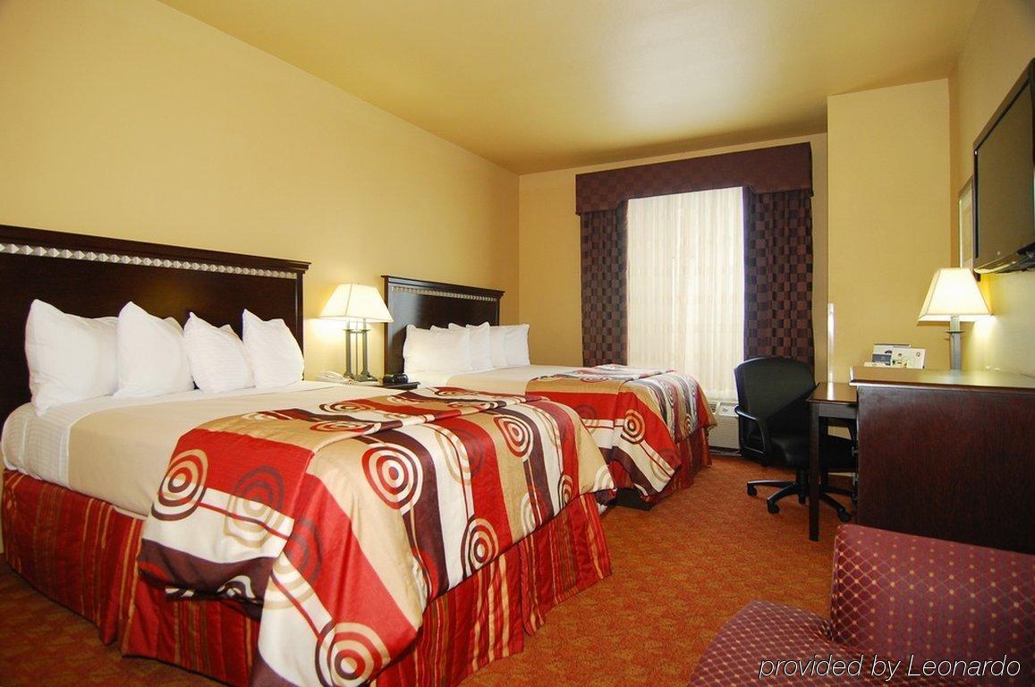 Quality Inn & Suites Buda Exterior foto